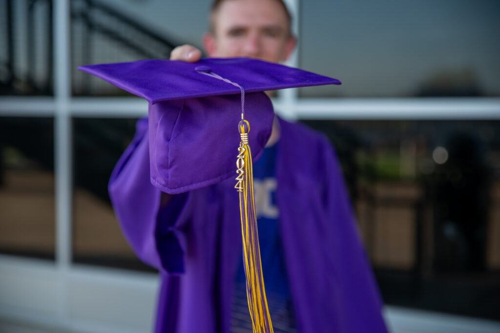 troy missouri troy buchanan senior portrait photography, graduation photos, track portraits, sports portraits, st louis senior portraits
