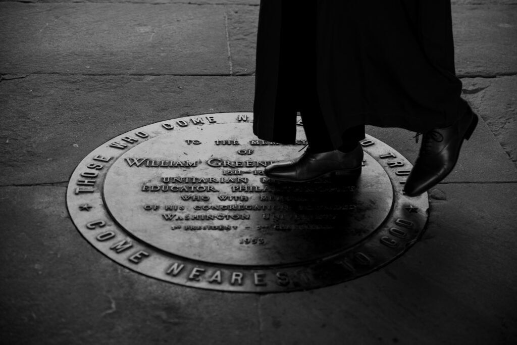  st louis missouri senior and graduation photography, washington university graduation photos, law school graduation