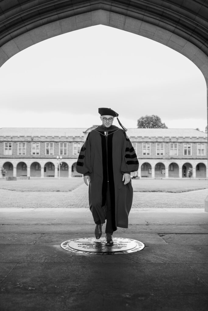 st louis missouri senior and graduation photography, washington university graduation photos, law school graduation